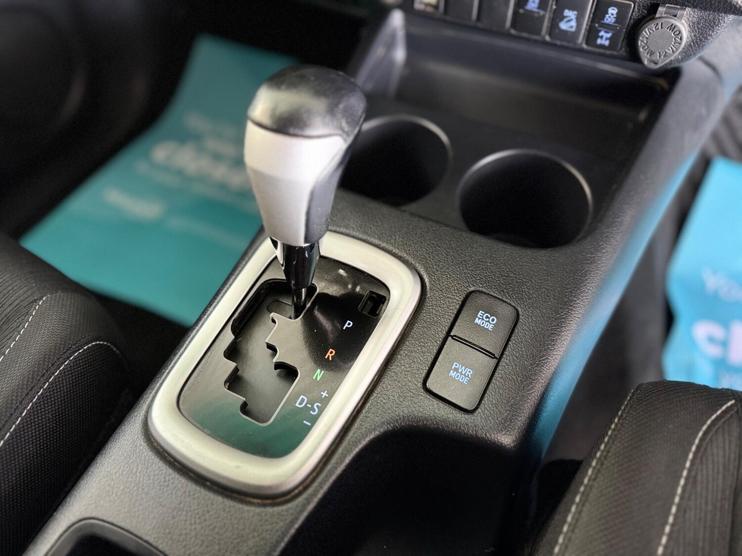 Used Toyota Hilux 2021 for sale - 77993324: Photo 56