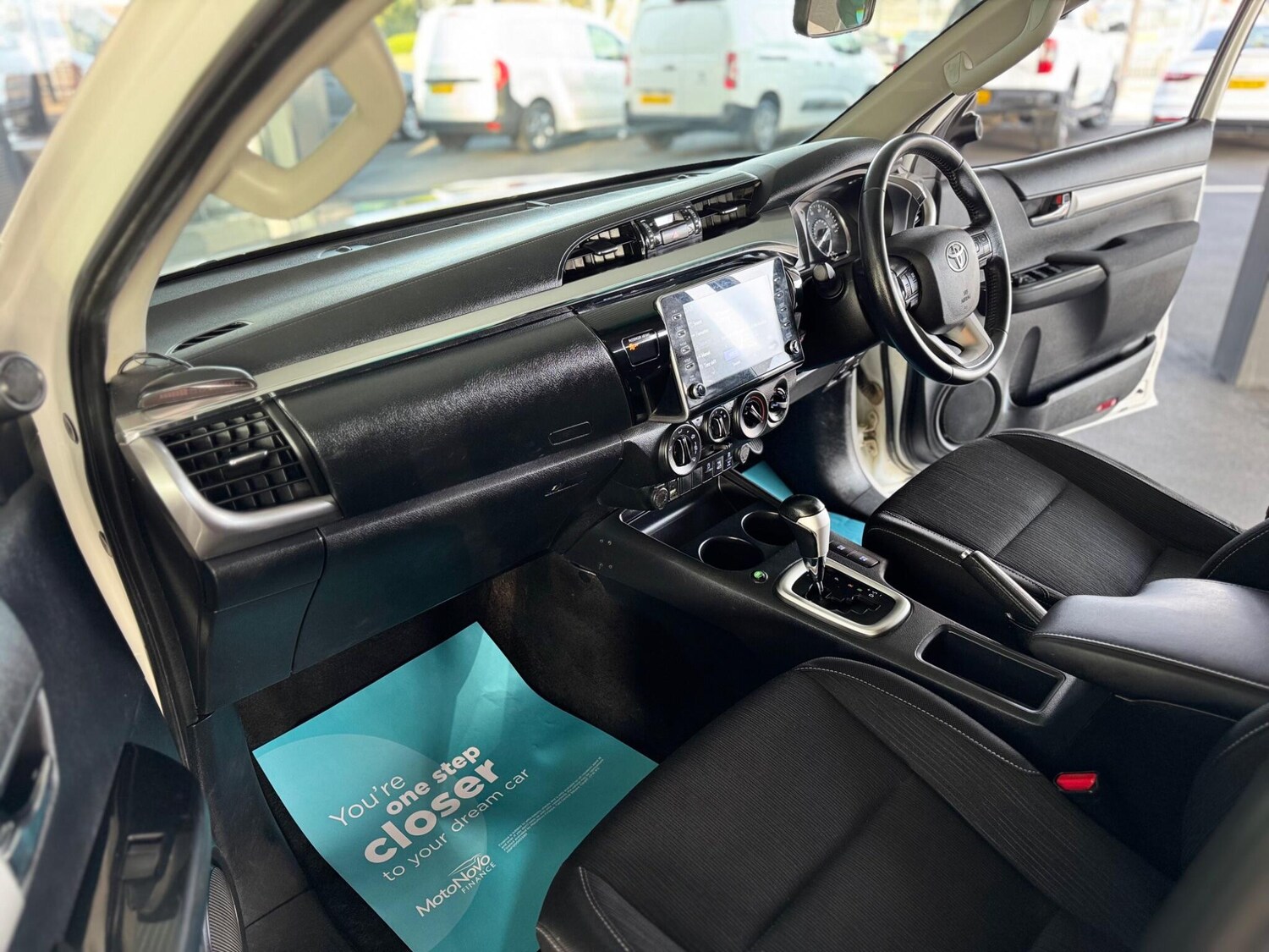 Used Toyota Hilux 2021 for sale - 77993324: Photo 61