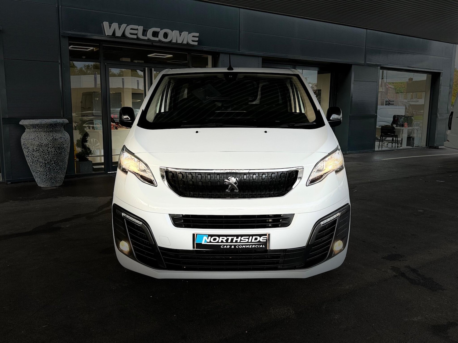 Used Peugeot Expert 2022 for sale - 76326497: Photo 2