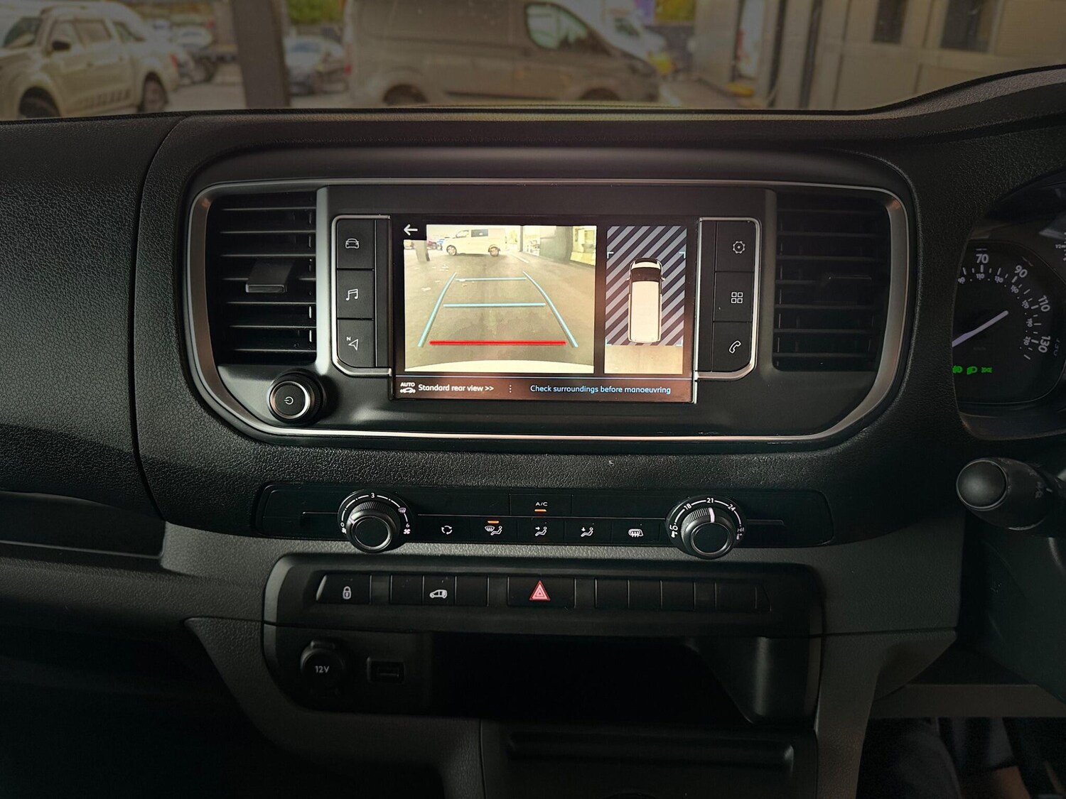 Used Peugeot Expert 2022 for sale - 76326497: Photo 52