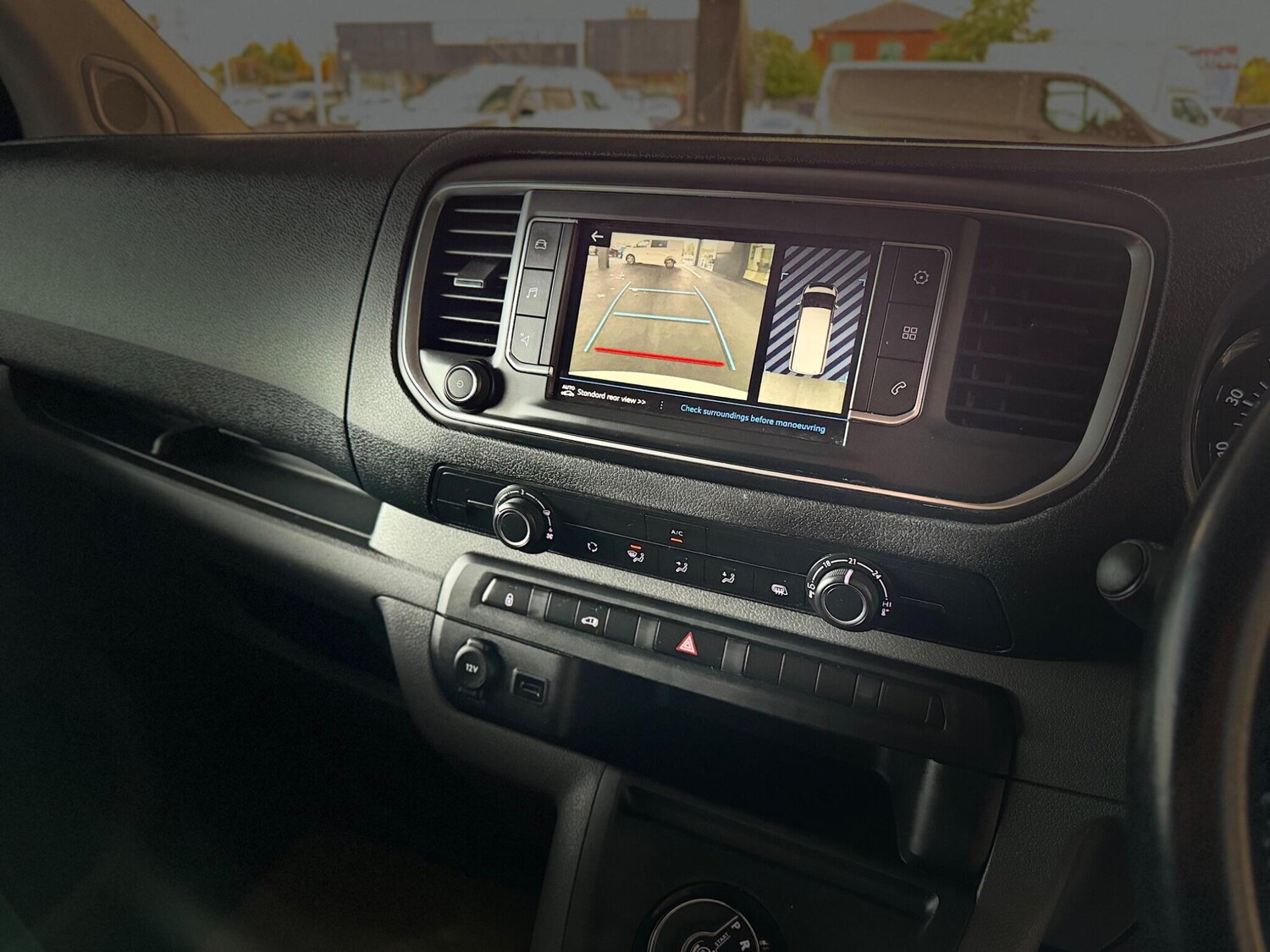 Used Peugeot Expert 2022 for sale - 76326497: Photo 53