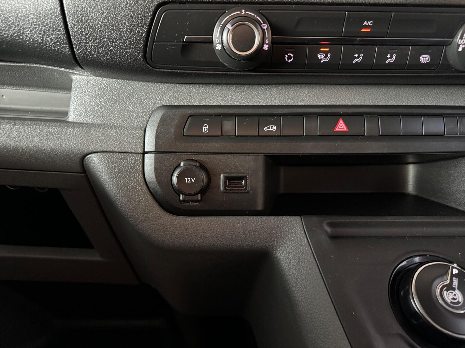 Used Peugeot Expert 2022 for sale - 76326497: Photo 56
