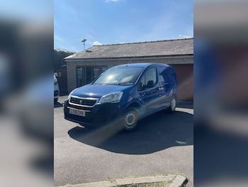 Used Peugeot Partner 2018 for sale - 74584918: Photo
