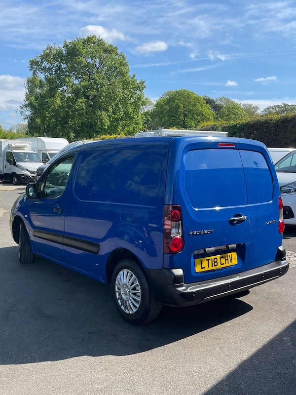 Used Peugeot Partner 2018 for sale - 74584918: Photo 6