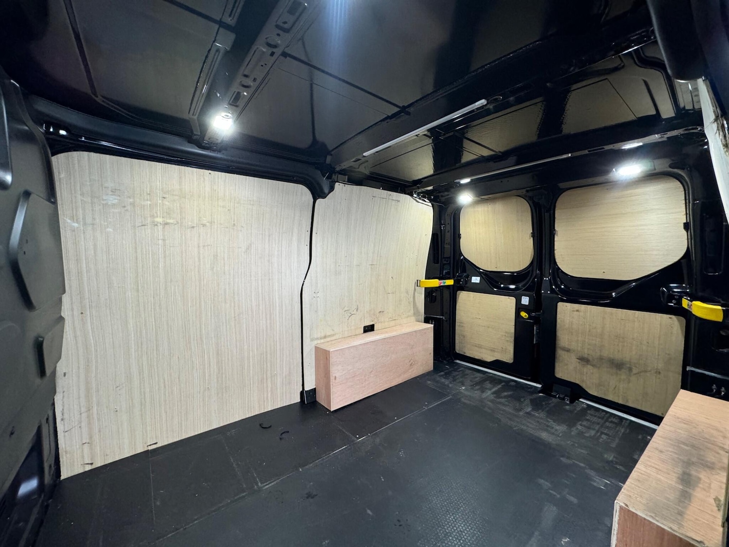 Used Ford Transit Custom 2022 for sale - 76550880: Photo 15