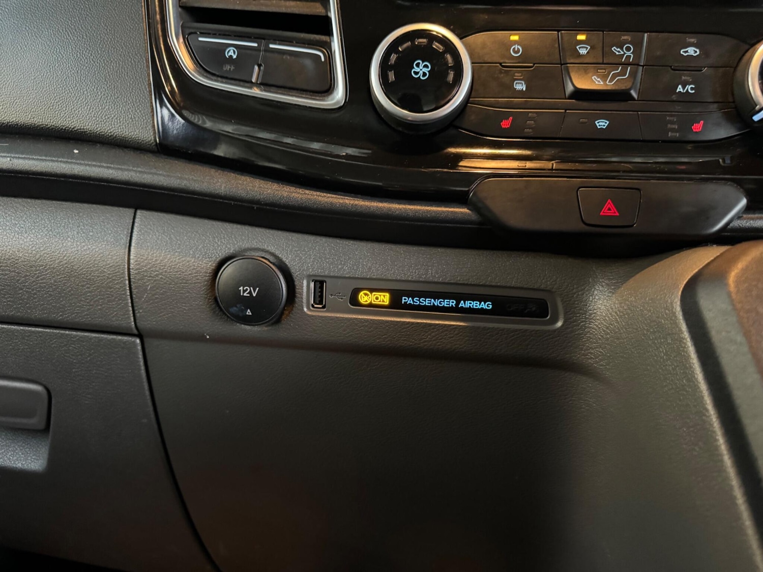 Used Ford Transit Custom 2022 for sale - 76550880: Photo 44