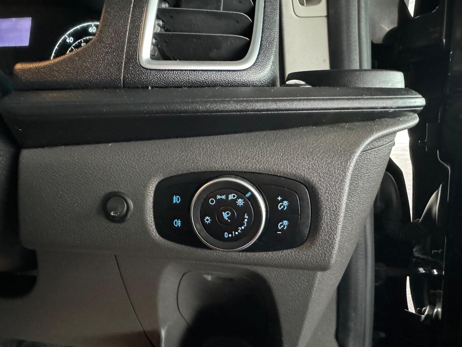 Used Ford Transit Custom 2022 for sale - 76550880: Photo 46