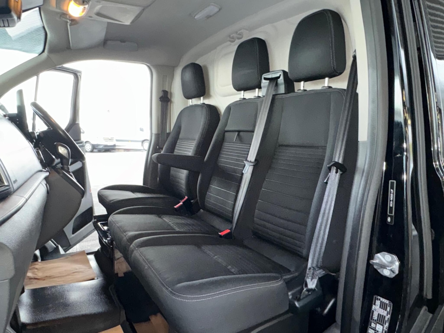 Used Ford Transit Custom 2022 for sale - 76550880: Photo 51