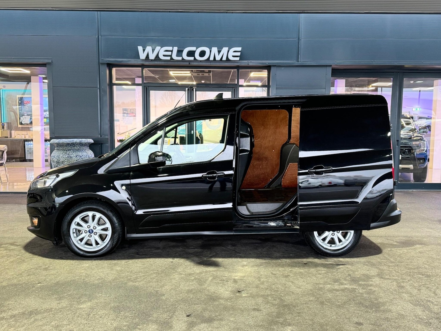 Used Ford Transit Connect 2021 for sale - 77376198: Photo 7