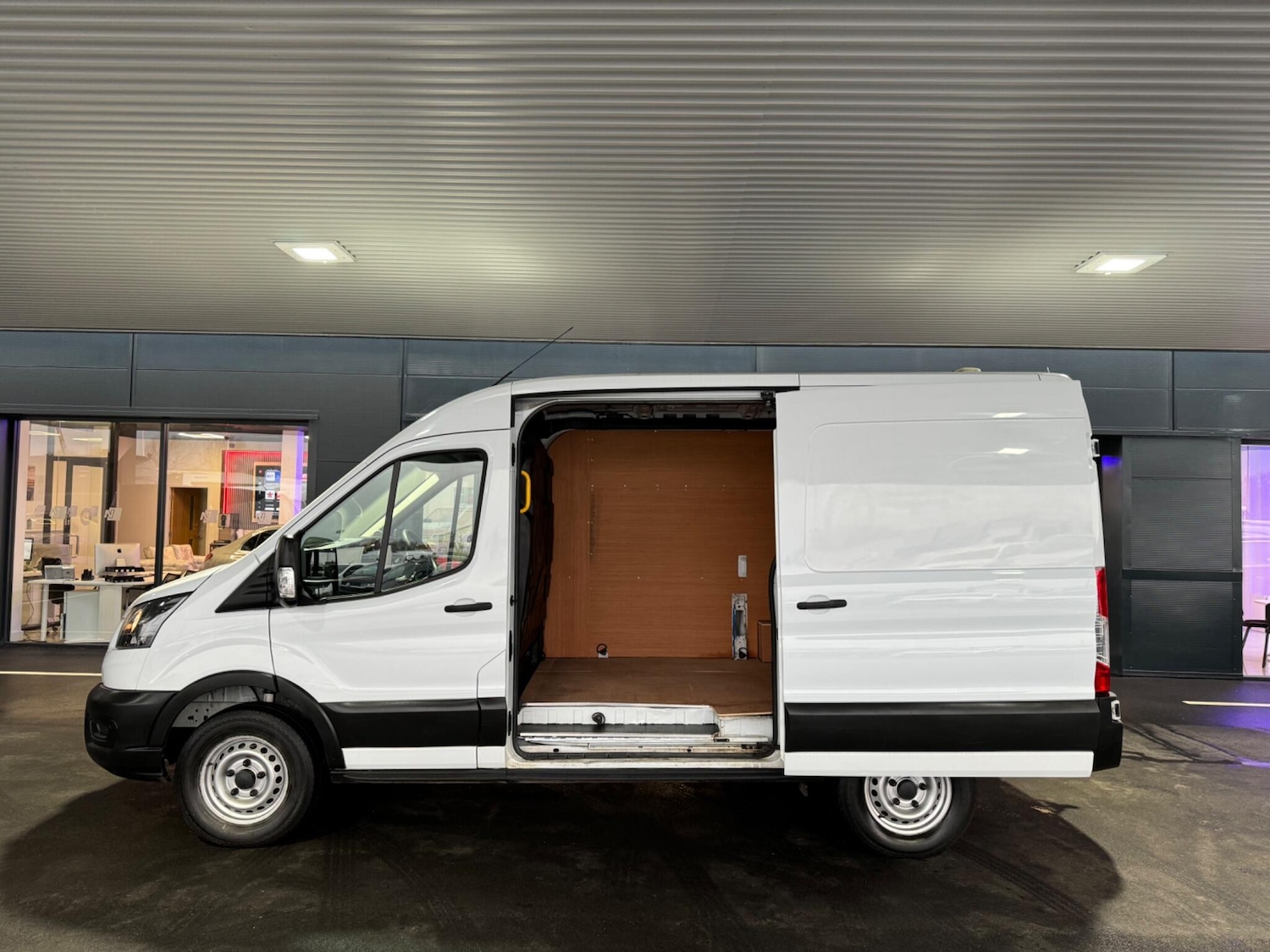Used Ford Transit 2022 for sale - 76887362: Photo 12