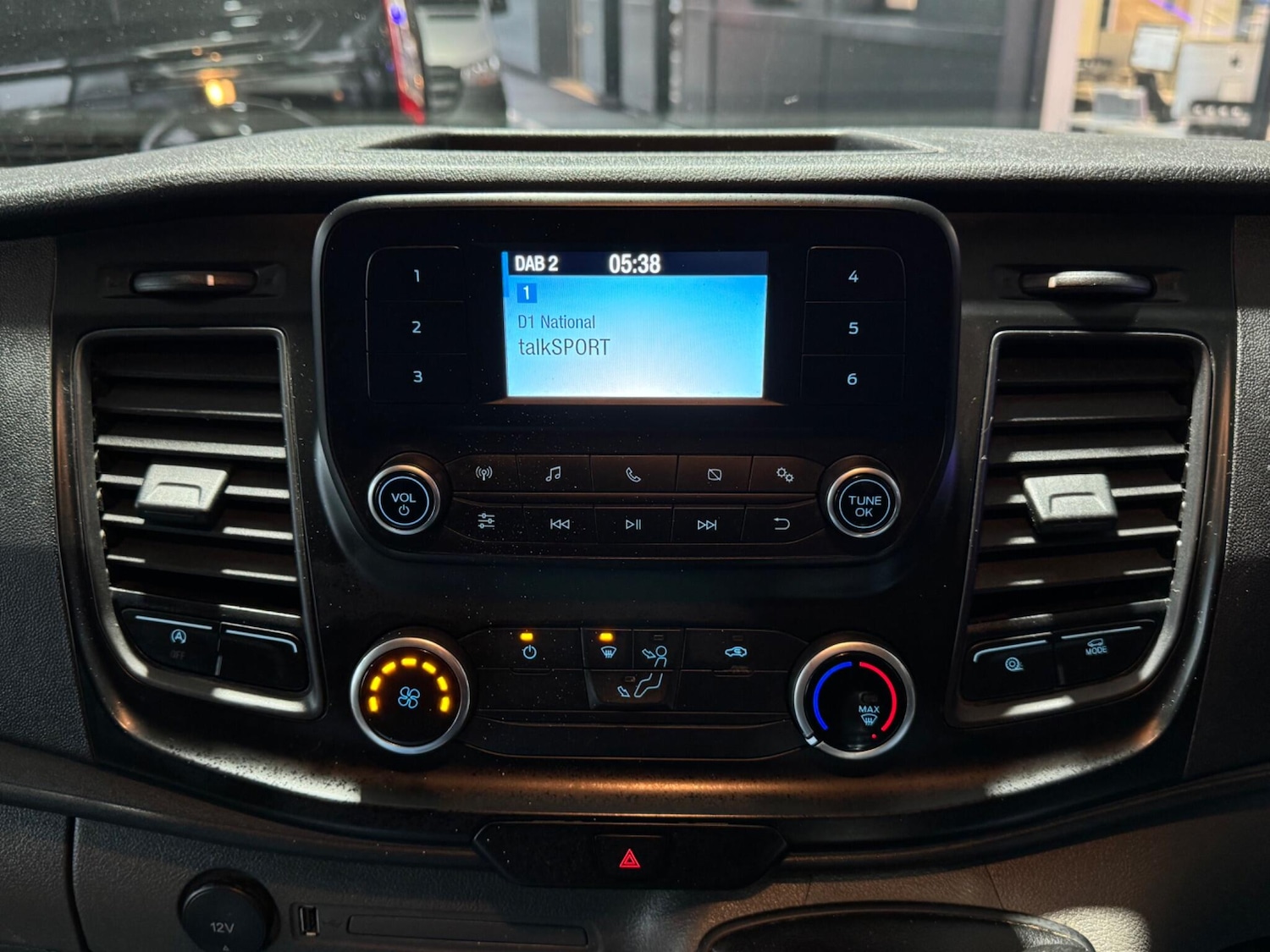 Used Ford Transit 2022 for sale - 76887362: Photo 42