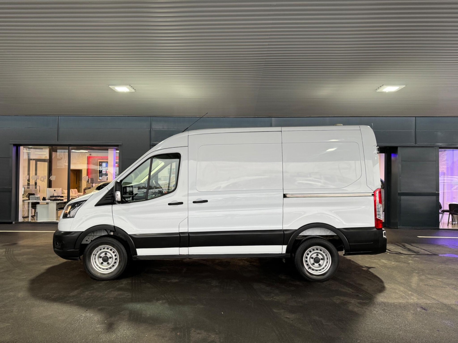 Used Ford Transit 2022 for sale - 76887362: Photo 6