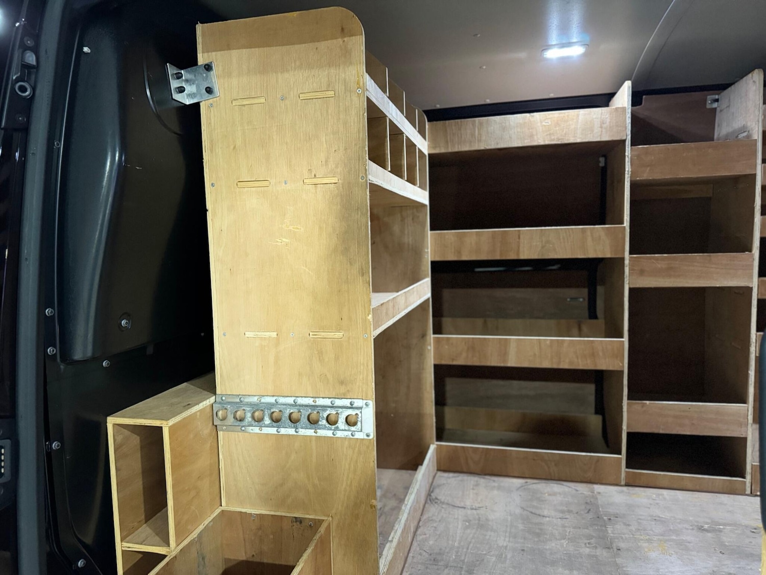 Used Volkswagen Transporter for sale - 77191839: Photo 14