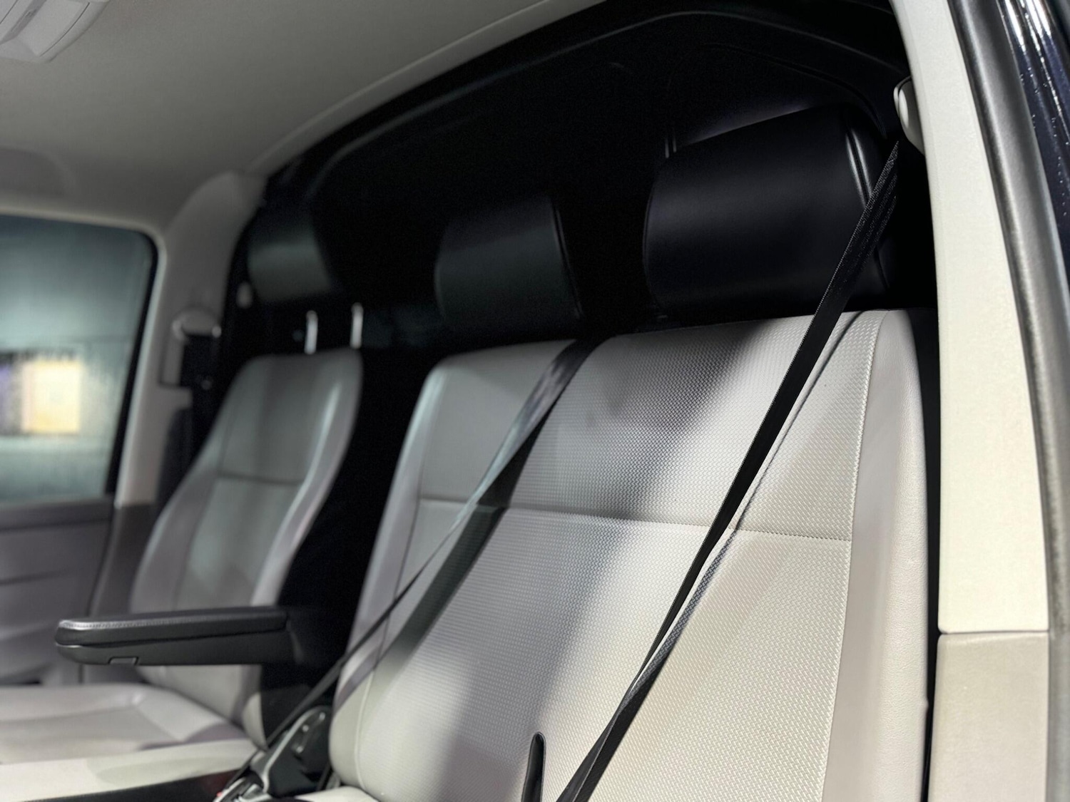 Used Volkswagen Transporter for sale - 77191839: Photo 35