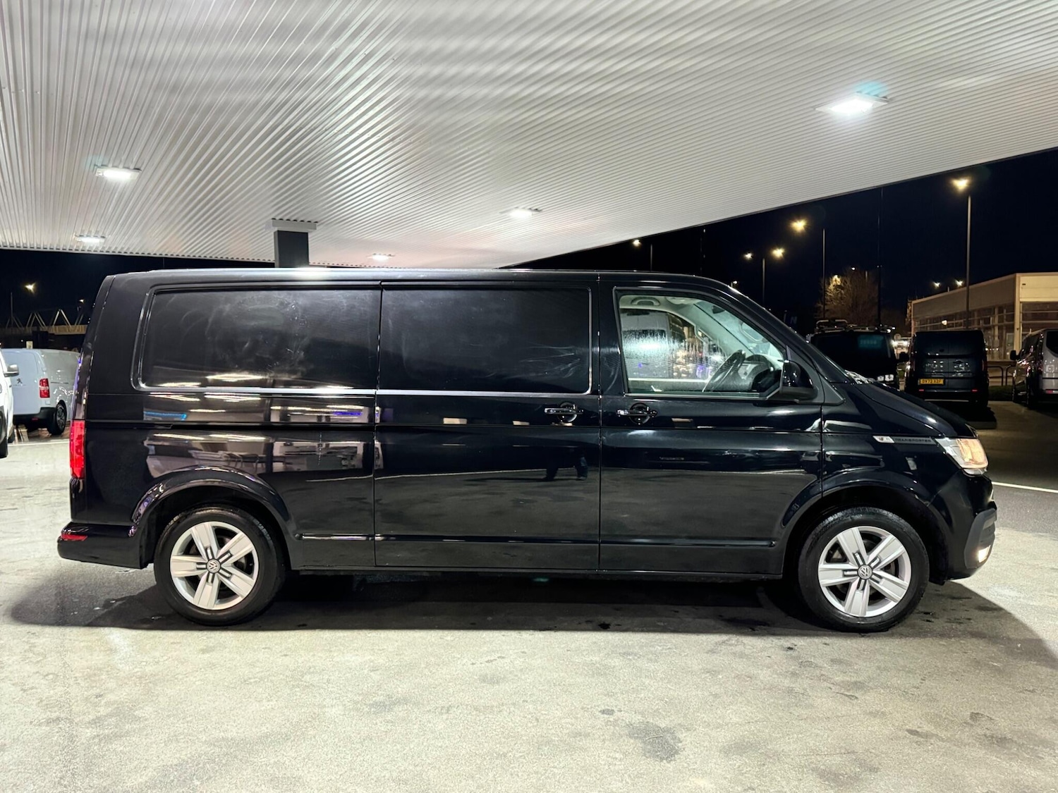 Used Volkswagen Transporter for sale - 77191839: Photo 4