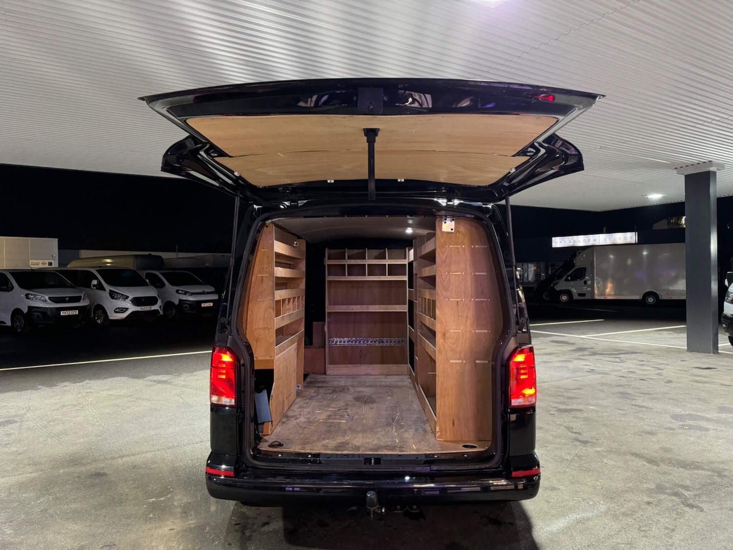 Used Volkswagen Transporter for sale - 77191839: Photo 9