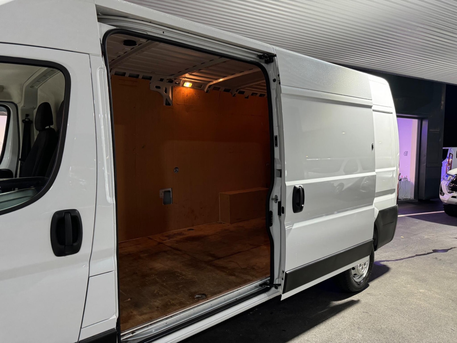 Used Citroen Relay 2022 for sale - 76743630: Photo 23