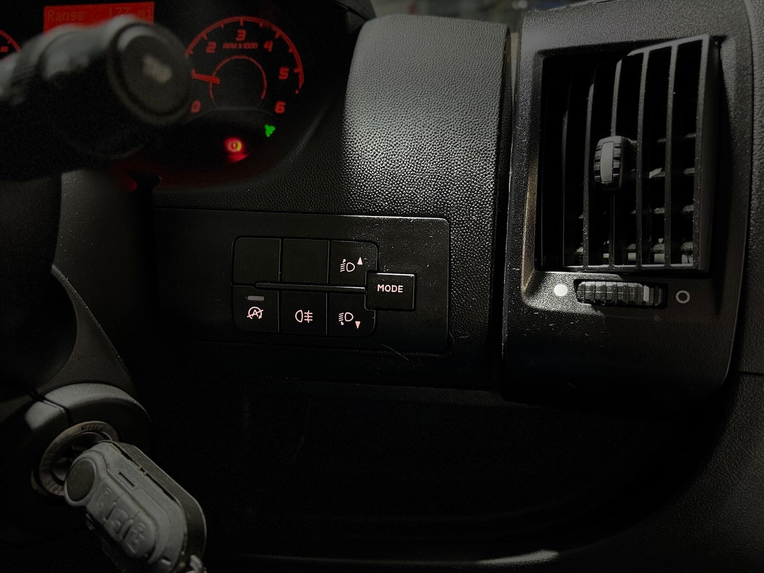 Used Citroen Relay 2022 for sale - 76743630: Photo 47