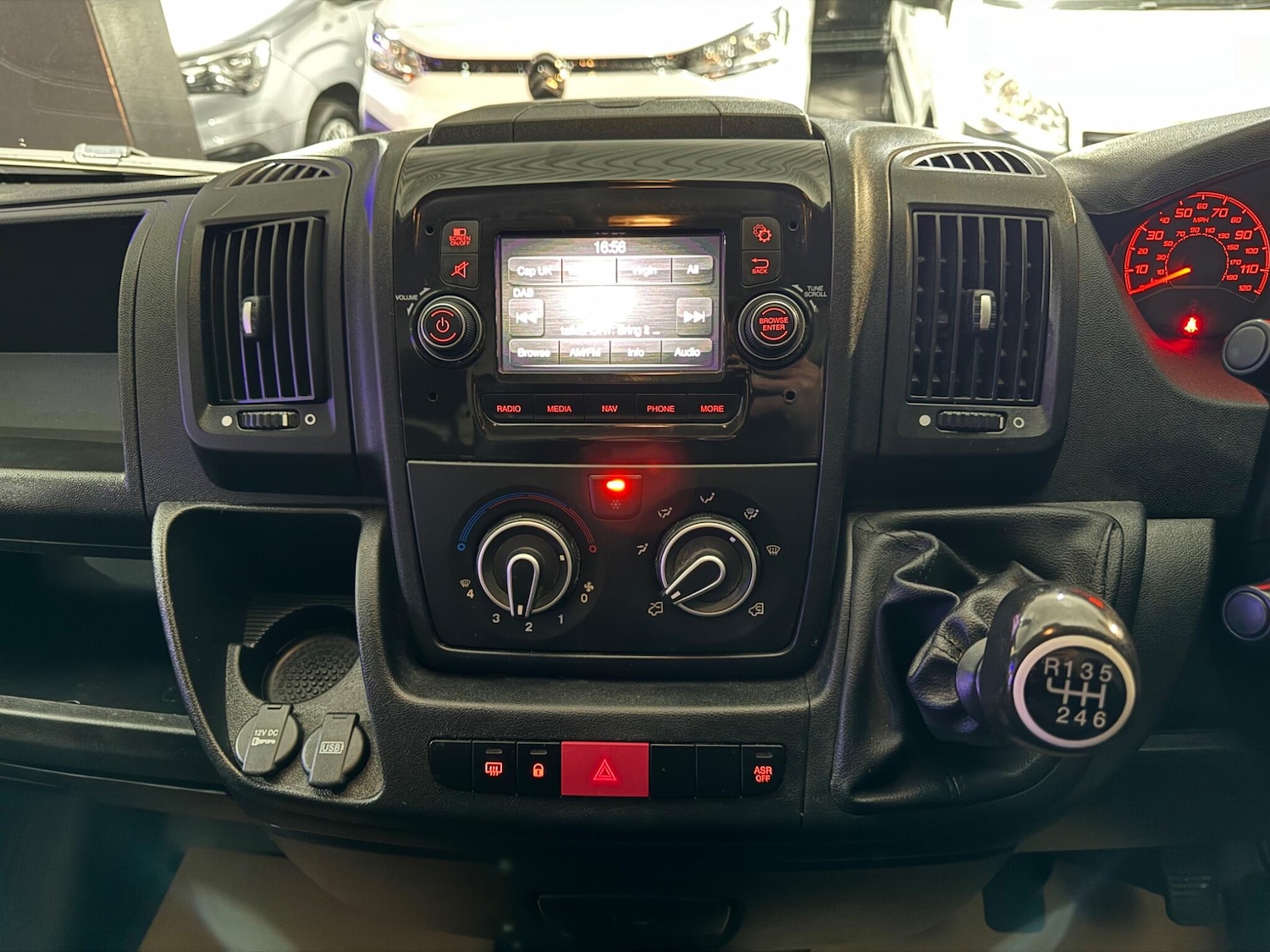 Used Citroen Relay 2022 for sale - 76743630: Photo 49