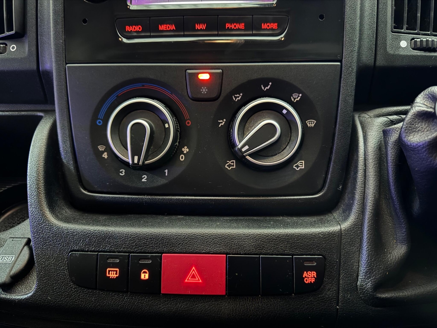 Used Citroen Relay 2022 for sale - 76743630: Photo 54