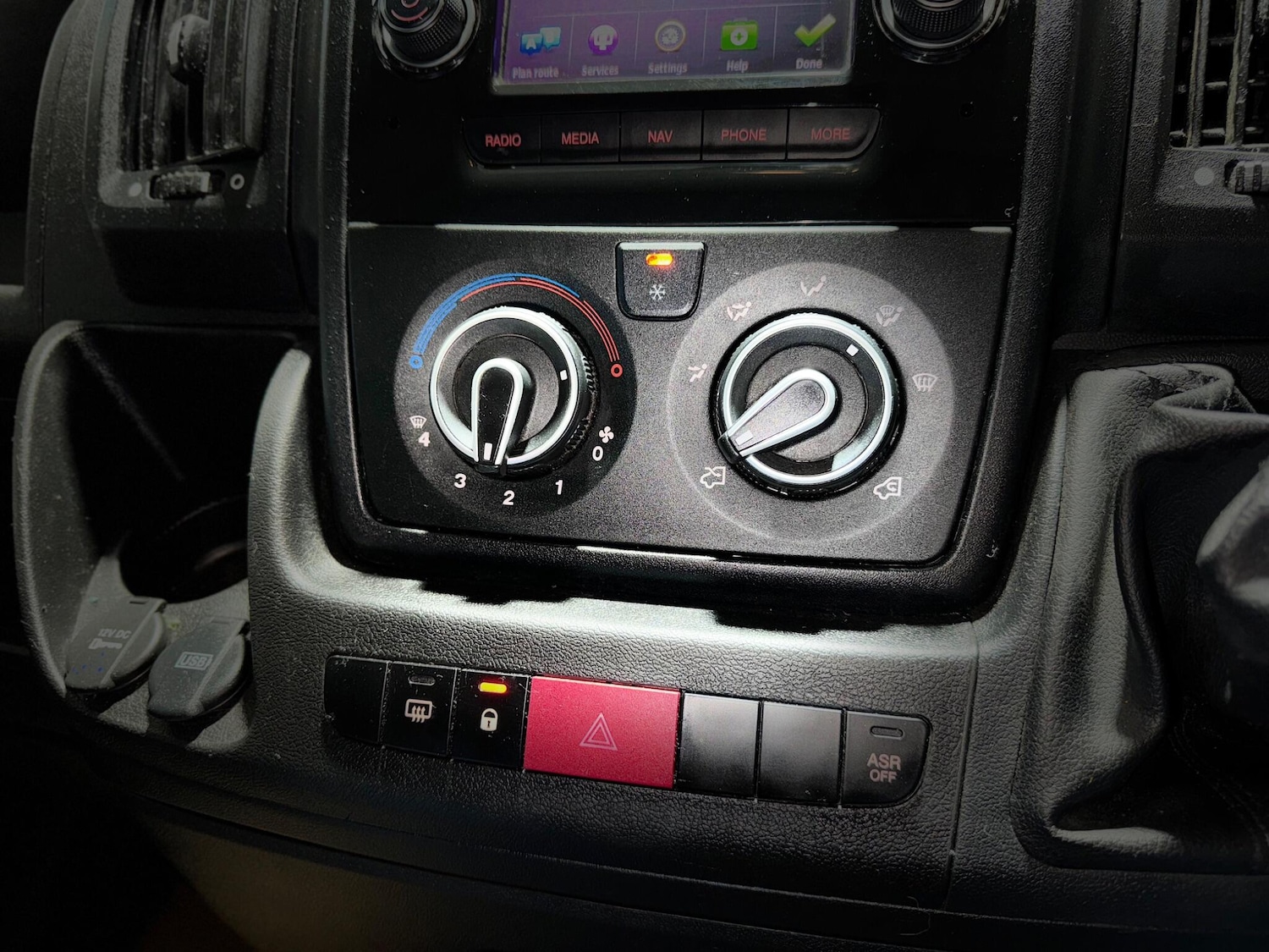 Used Citroen Relay 2022 for sale - 76743630: Photo 55