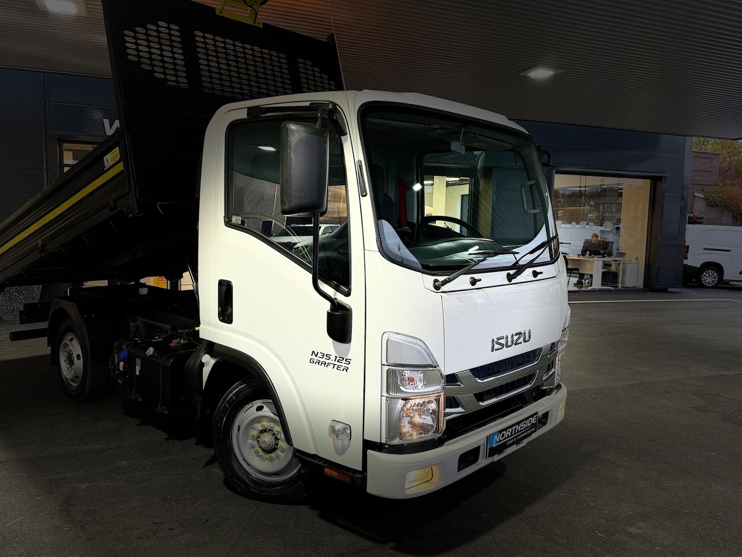Used Isuzu Other 2023 for sale - 76485693: Photo 17