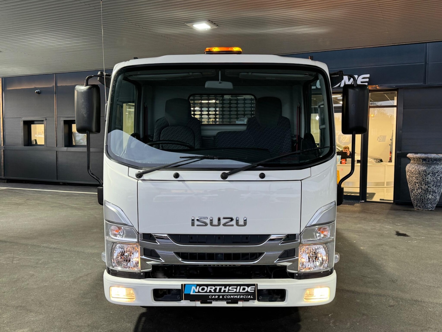 Used Isuzu Other 2023 for sale - 76485693: Photo 2