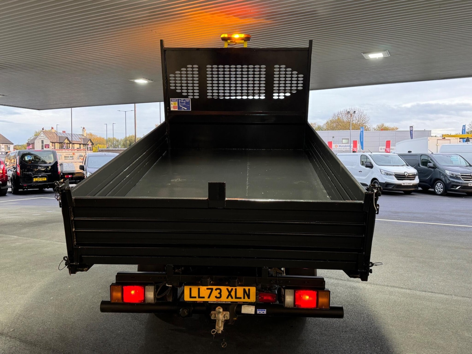 Used Isuzu Other 2023 for sale - 76485693: Photo 8