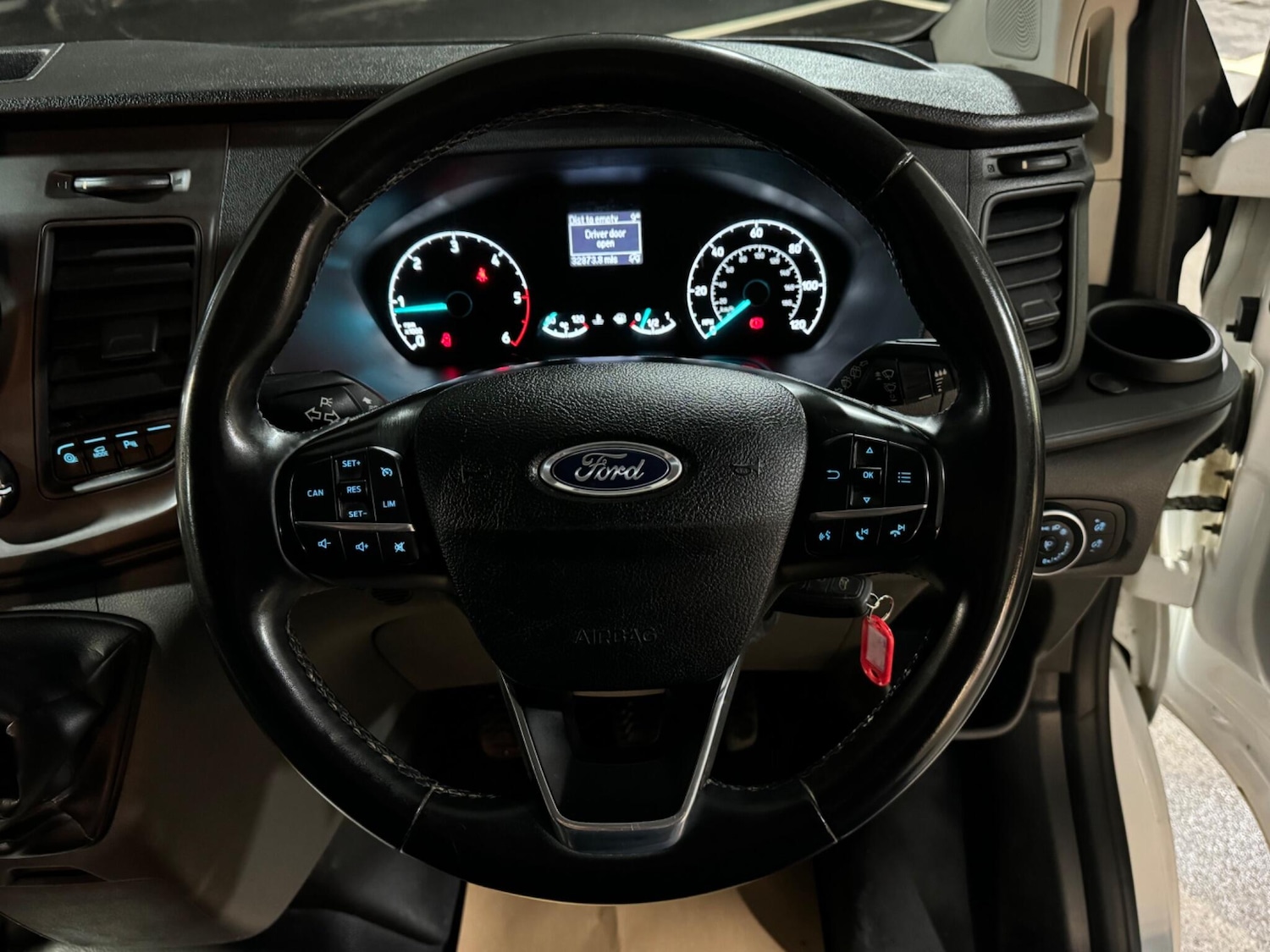 Used Ford Transit Custom 2022 for sale - 76990453: Photo 40