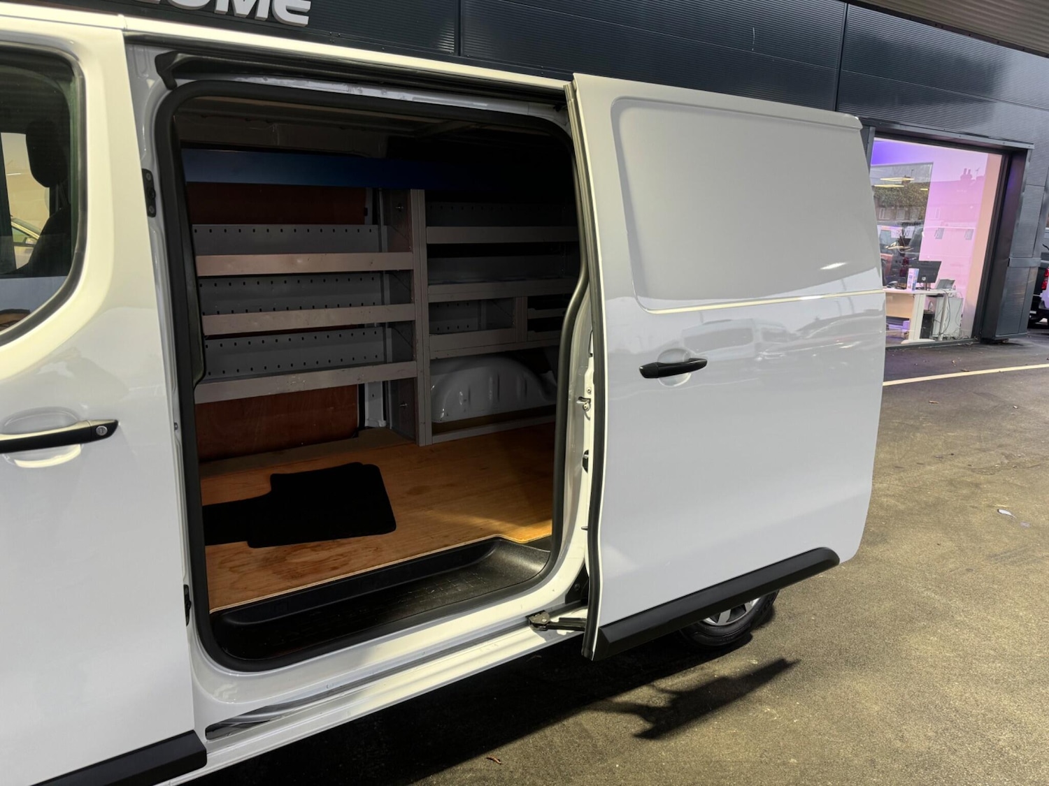 Used Peugeot Expert 2022 for sale - 77143162: Photo 14