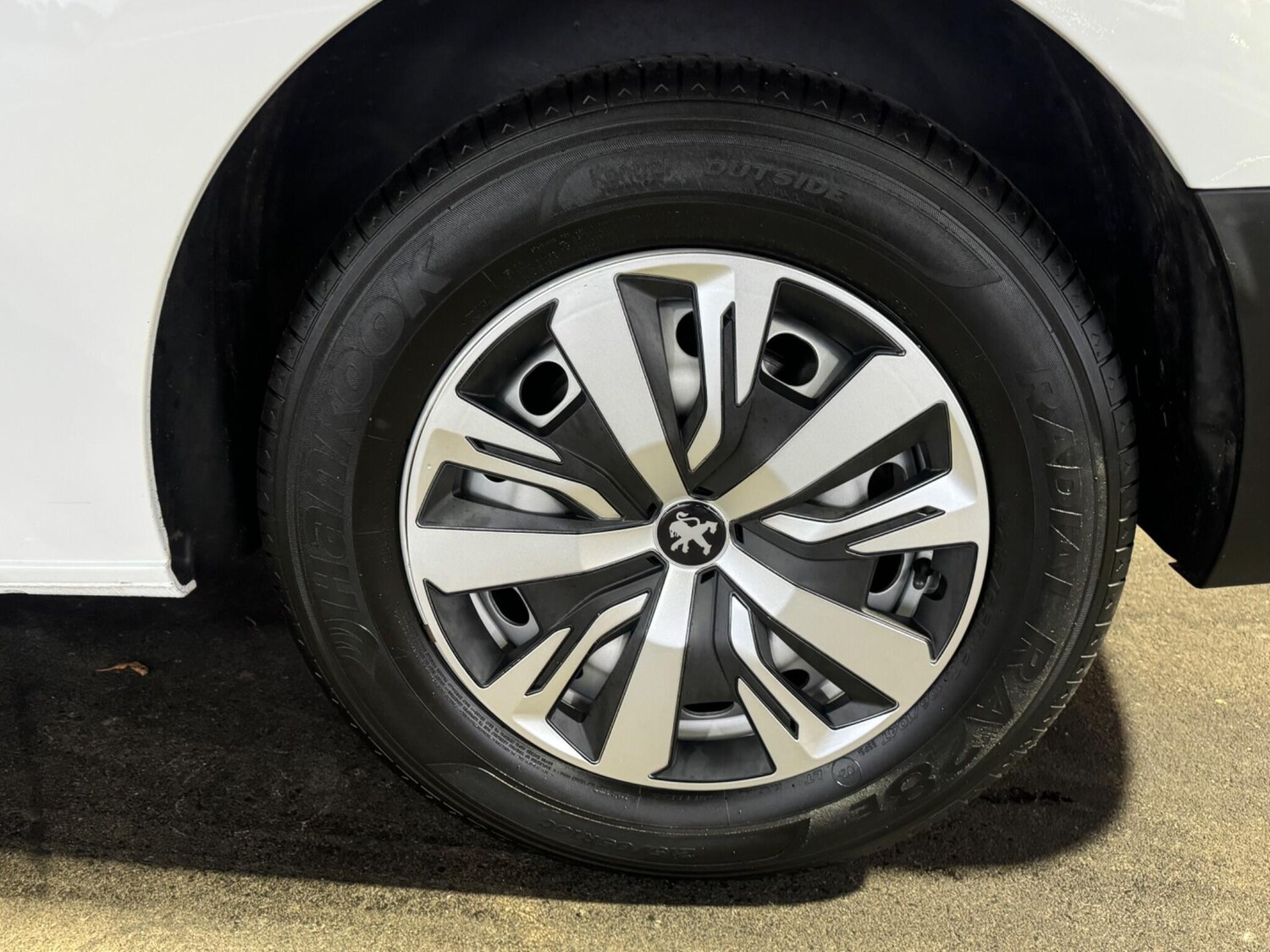 Used Peugeot Expert 2022 for sale - 77143162: Photo 32