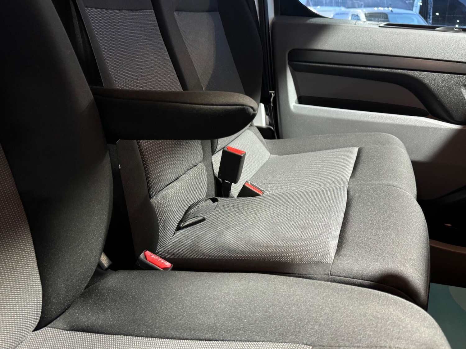 Used Peugeot Expert 2022 for sale - 77143162: Photo 57