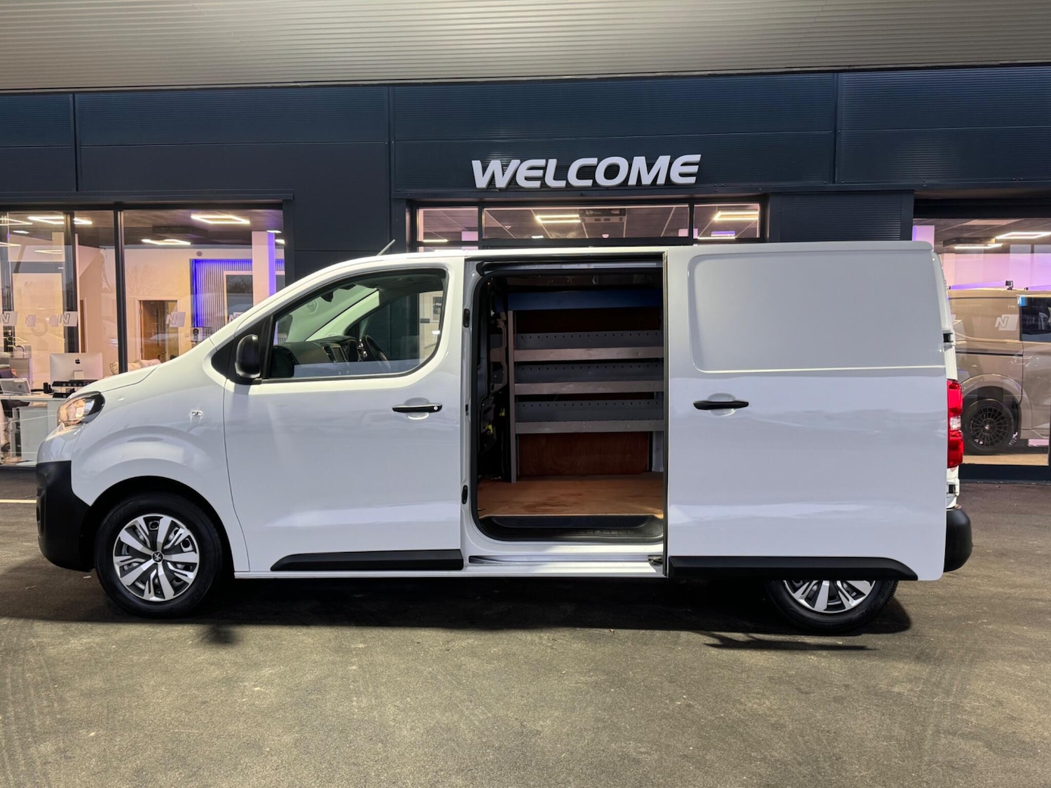 Used Peugeot Expert 2022 for sale - 77143162: Photo 8