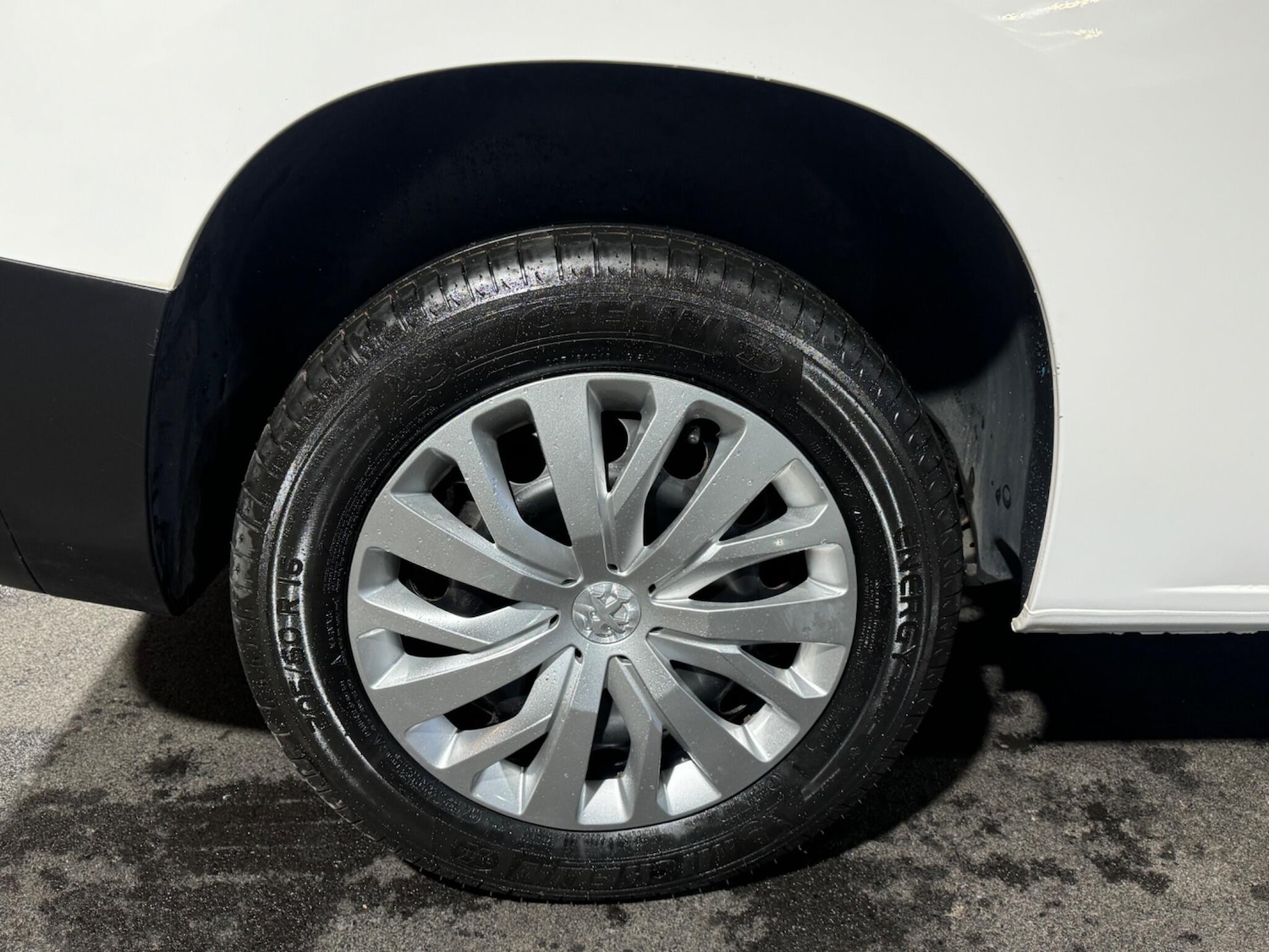 Used Peugeot Partner 2020 for sale - 76585232: Photo 36