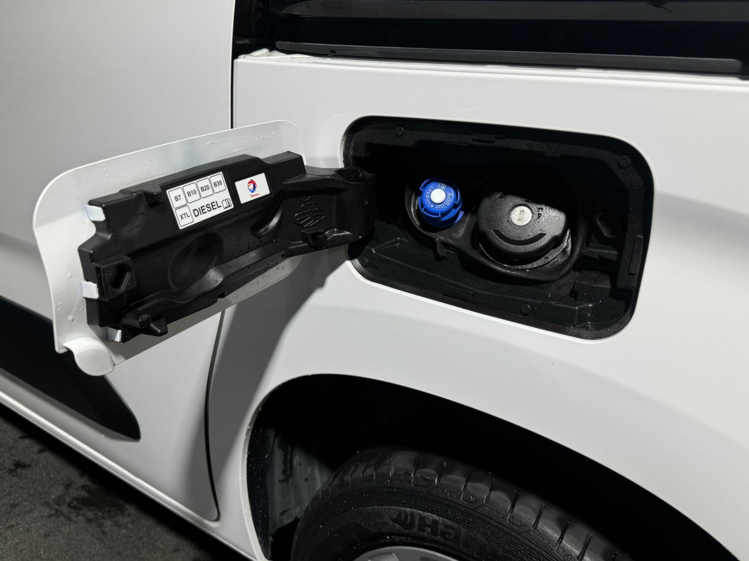 Used Peugeot Partner 2020 for sale - 76585232: Photo 41