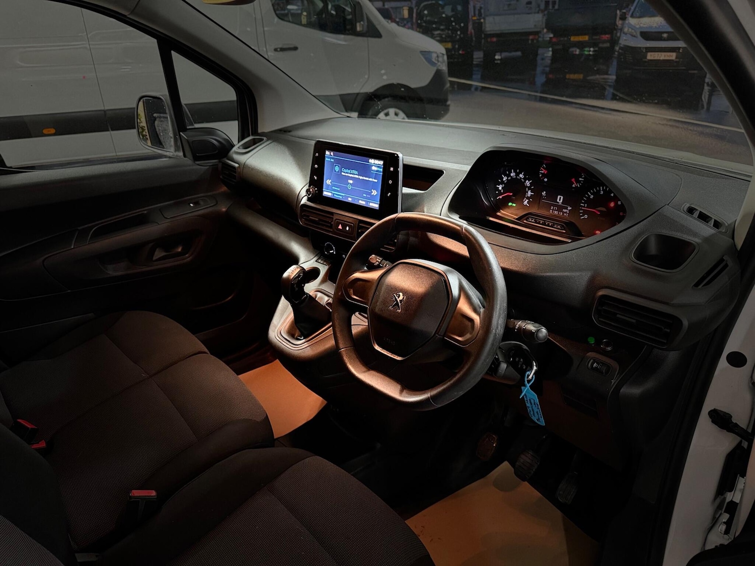 Used Peugeot Partner 2020 for sale - 76585232: Photo 44