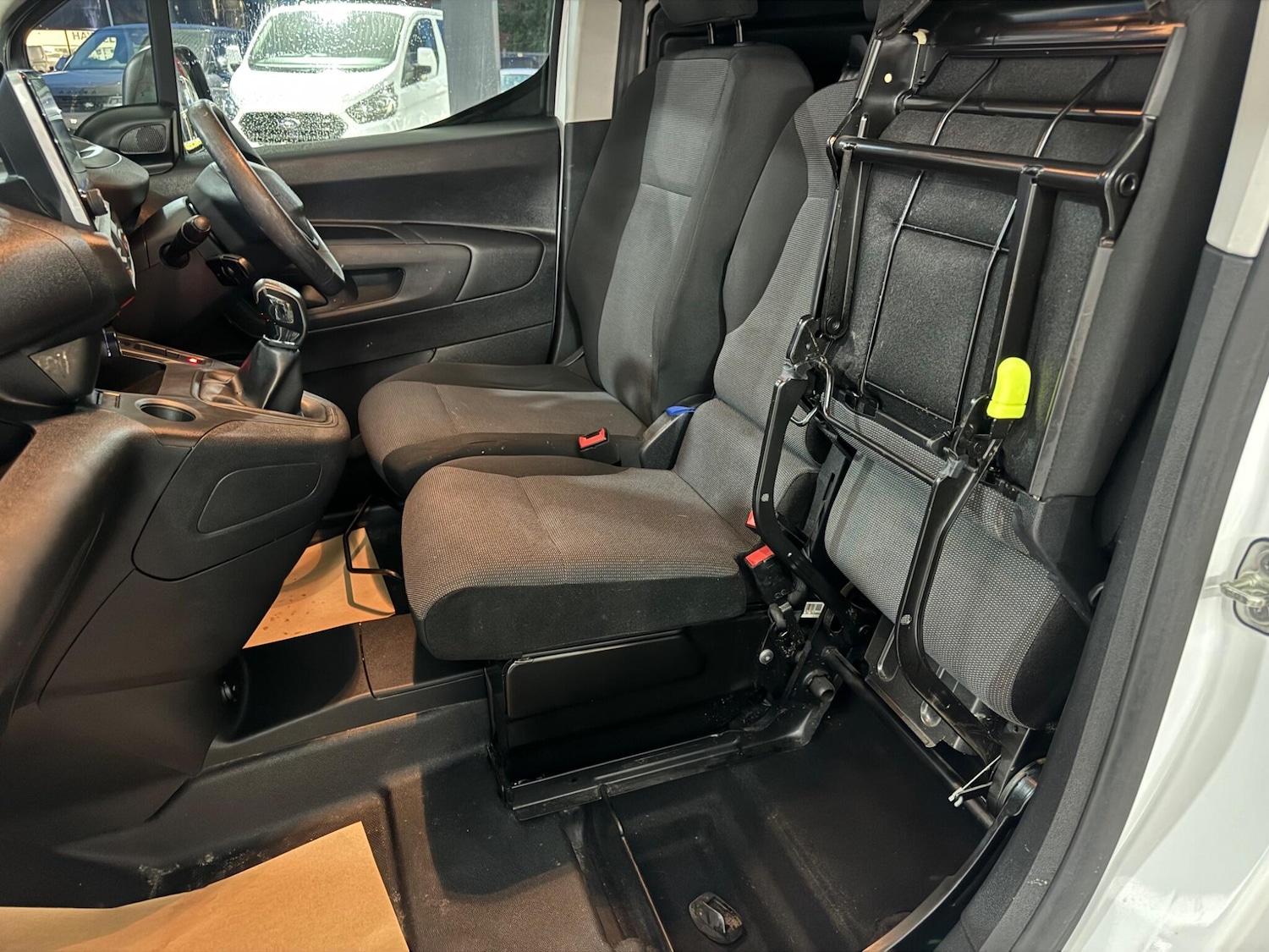 Used Peugeot Partner 2020 for sale - 76585232: Photo 48