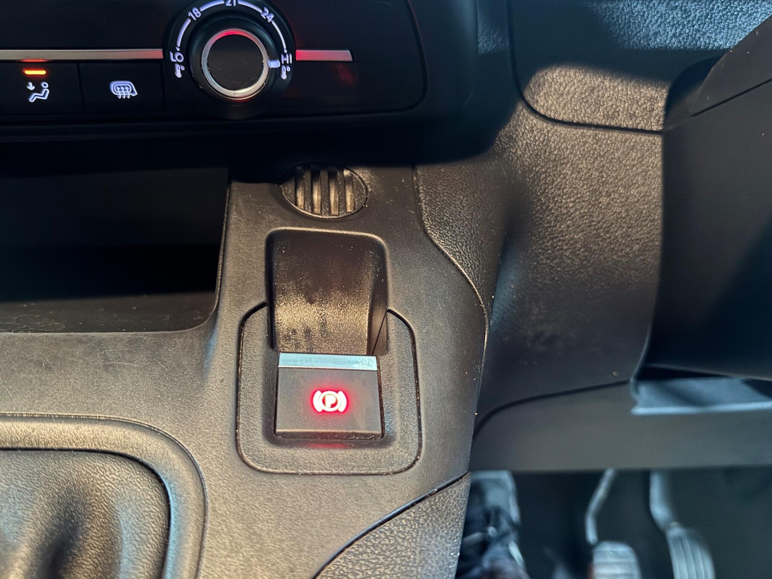 Used Peugeot Partner 2020 for sale - 76585232: Photo 55