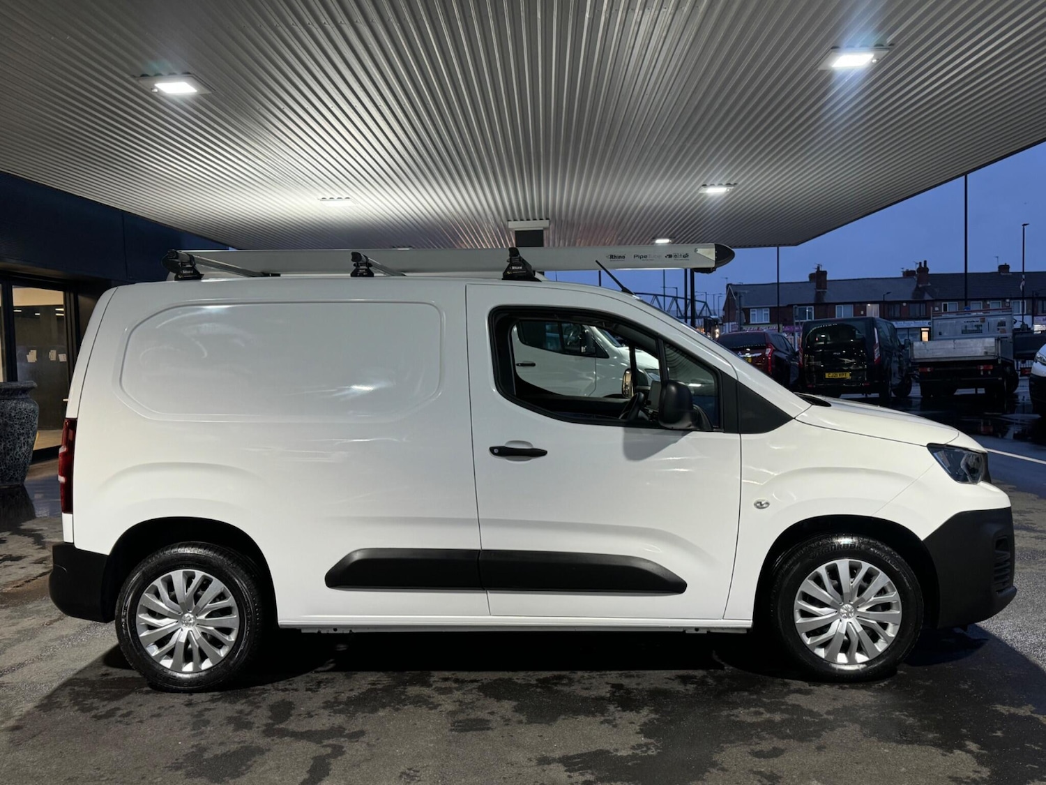 Used Peugeot Partner 2020 for sale - 76585232: Photo 6