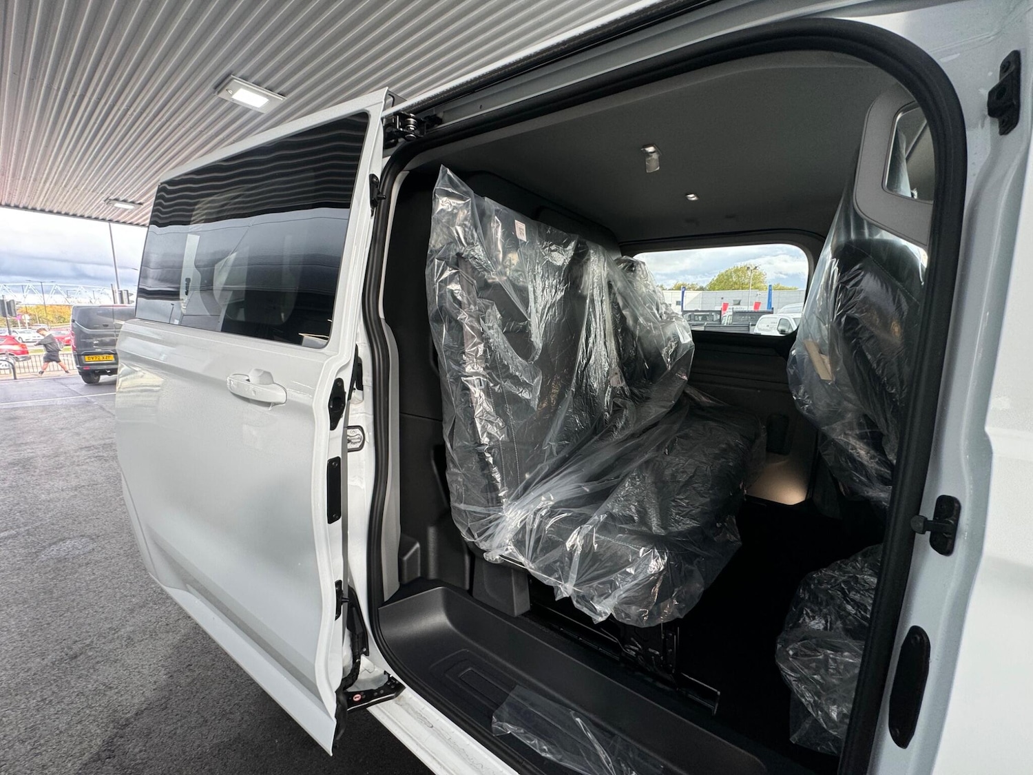 Used Ford Transit Custom 2025 for sale - 76349914: Photo 47