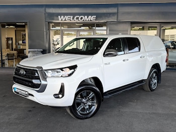 Used Toyota Hilux 2023 for sale - 79012550: Photo