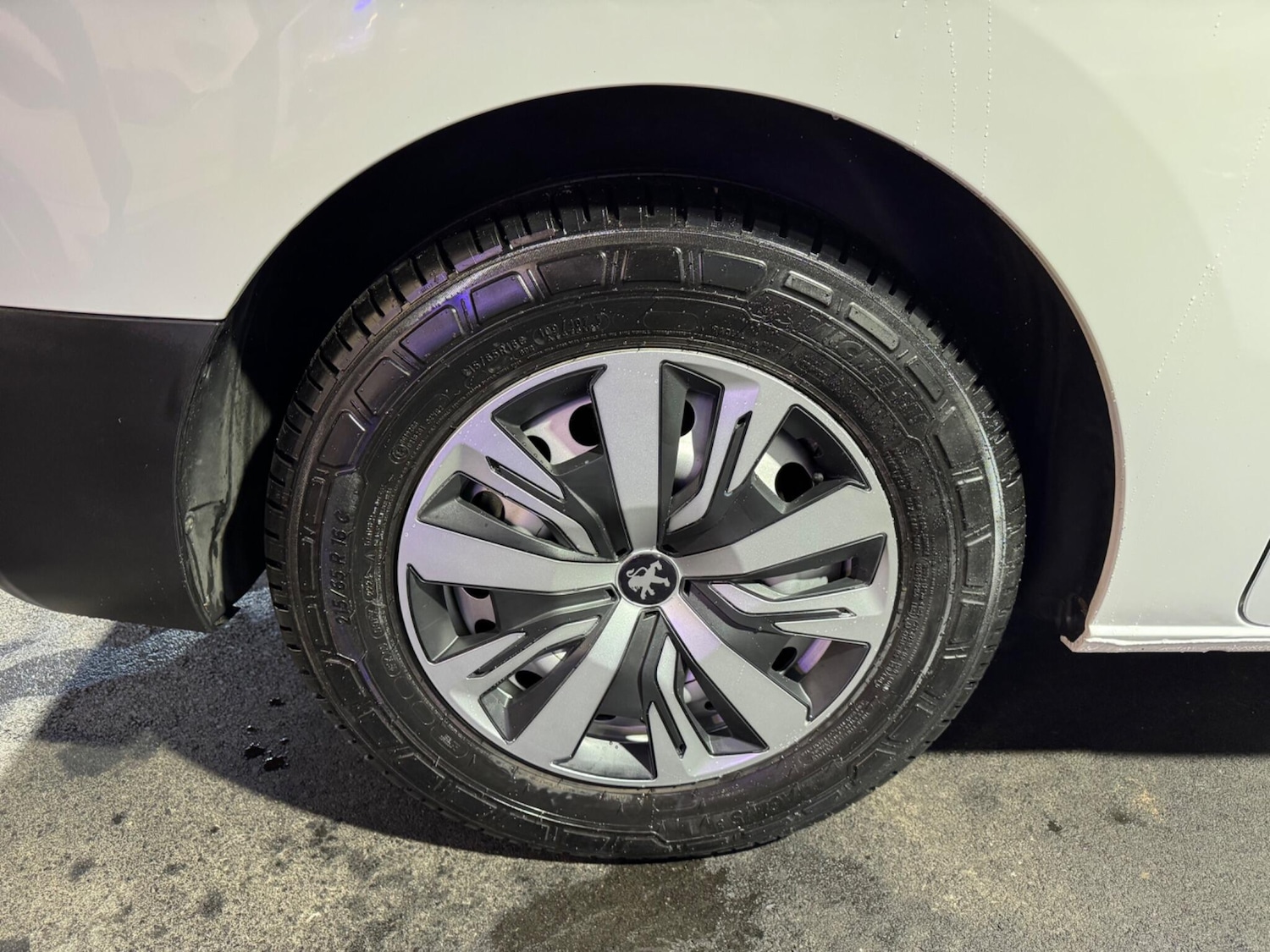 Used Peugeot Expert 2022 for sale - 77612280: Photo 23