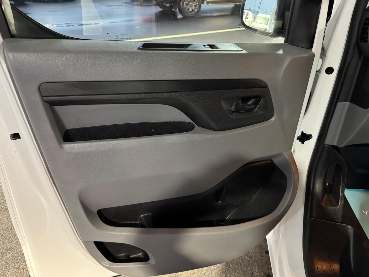 Used Peugeot Expert 2022 for sale - 77612280: Photo 44