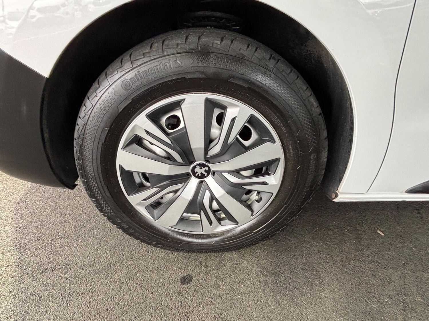 Used Peugeot Expert 2022 for sale - 77050179: Photo 17