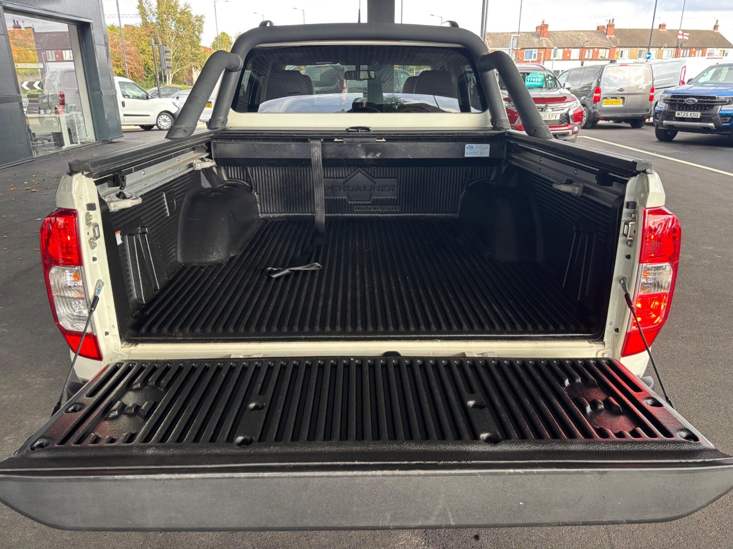 Used Nissan Navara 2020 for sale - 76388187: Photo 16