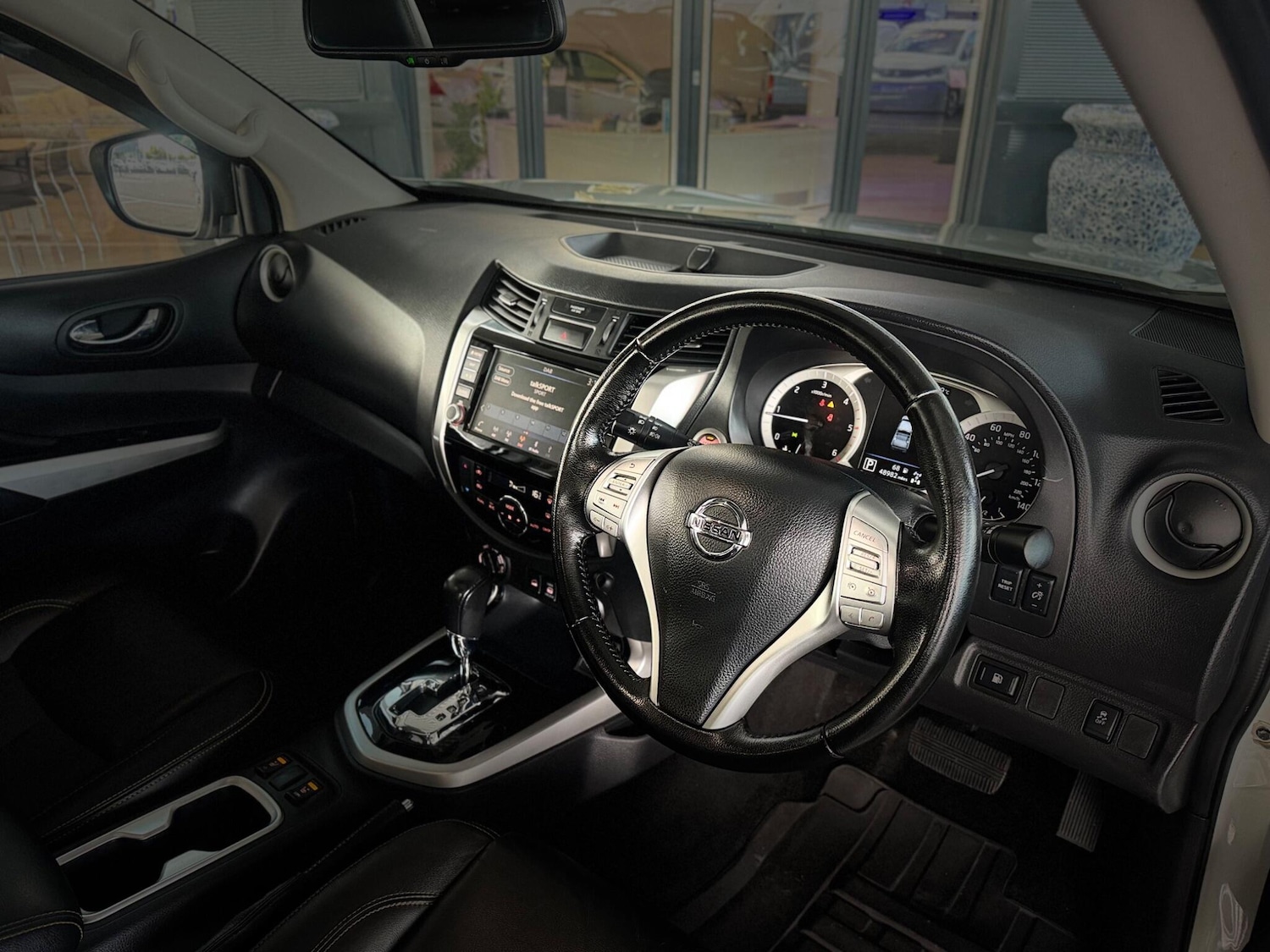 Used Nissan Navara 2020 for sale - 76388187: Photo 39