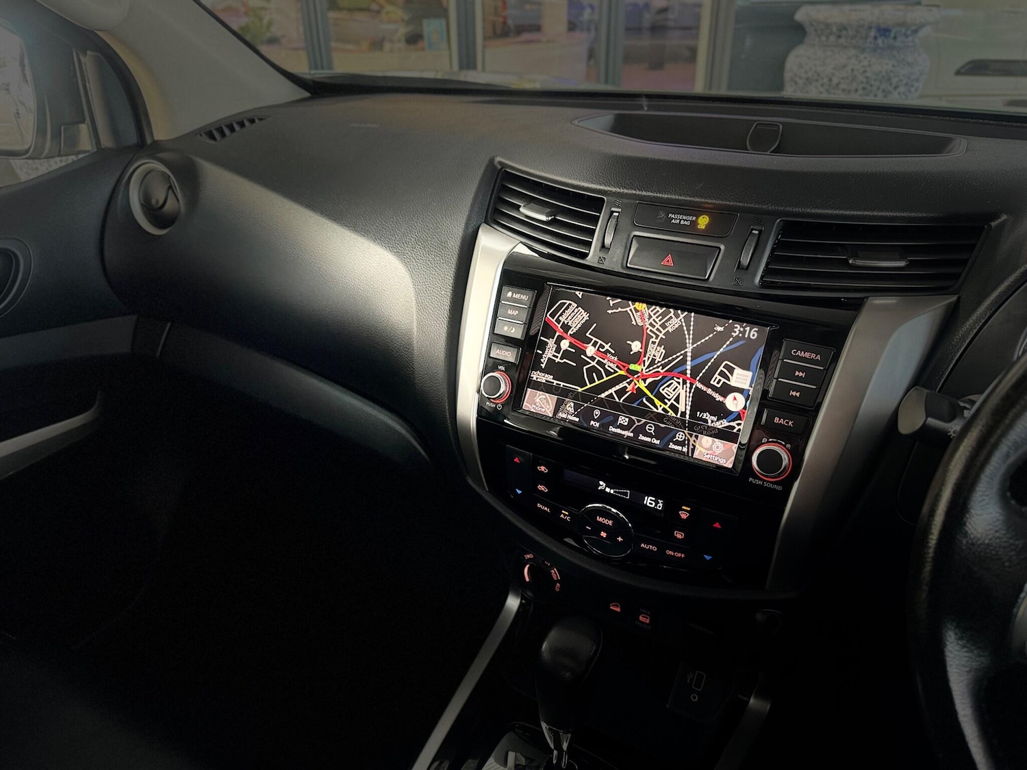 Used Nissan Navara 2020 for sale - 76388187: Photo 46