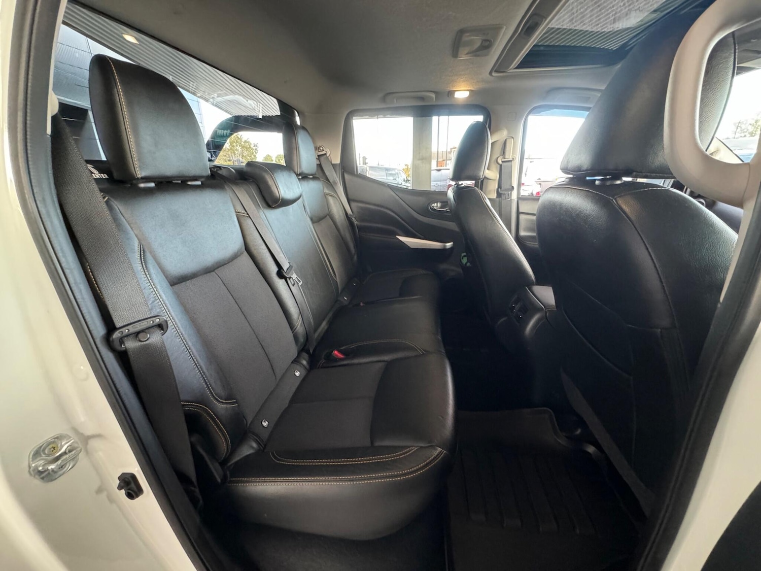 Used Nissan Navara 2020 for sale - 76388187: Photo 65