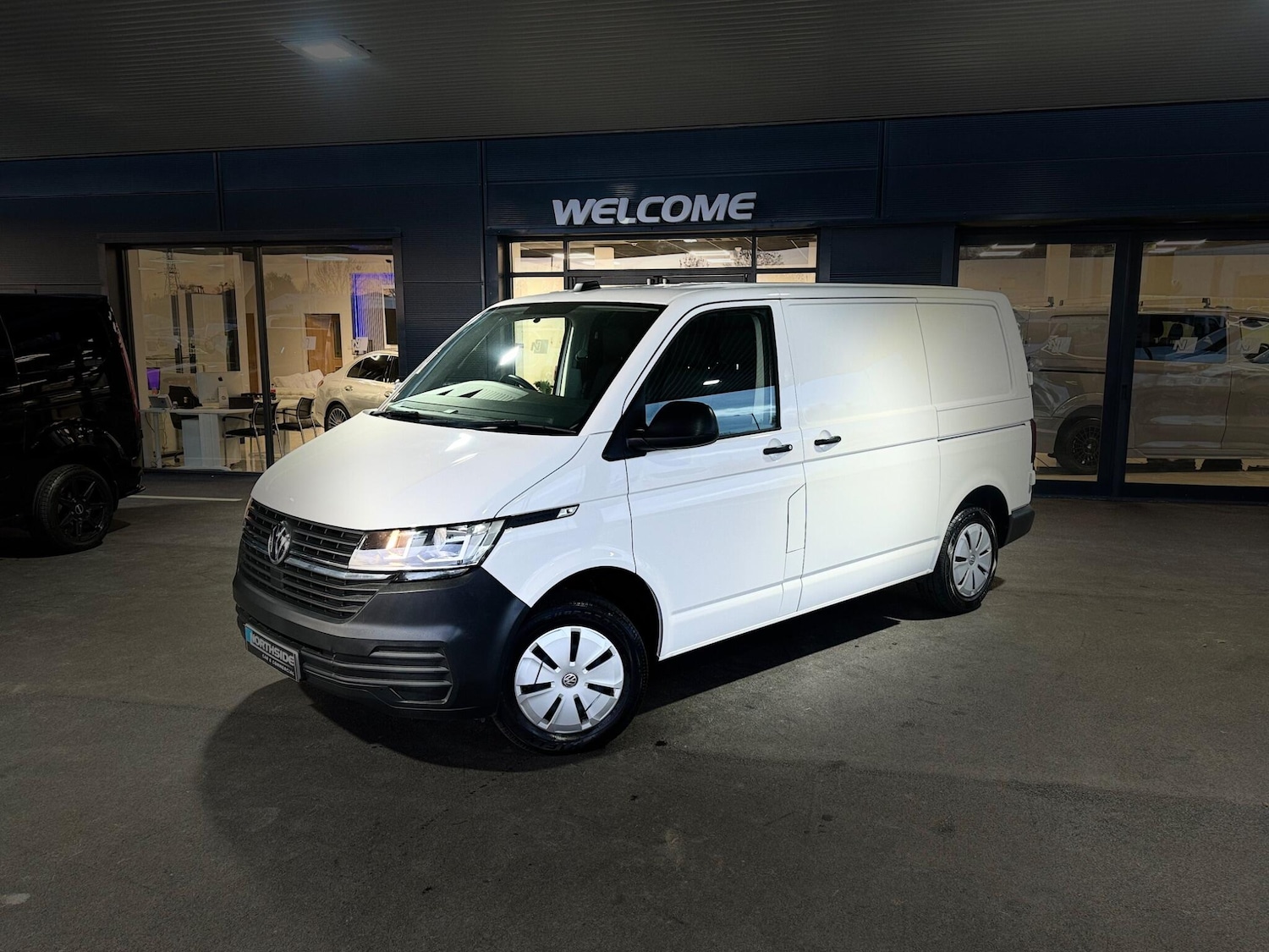 Used Volkswagen Transporter 2023 for sale - 76658857: Photo 11