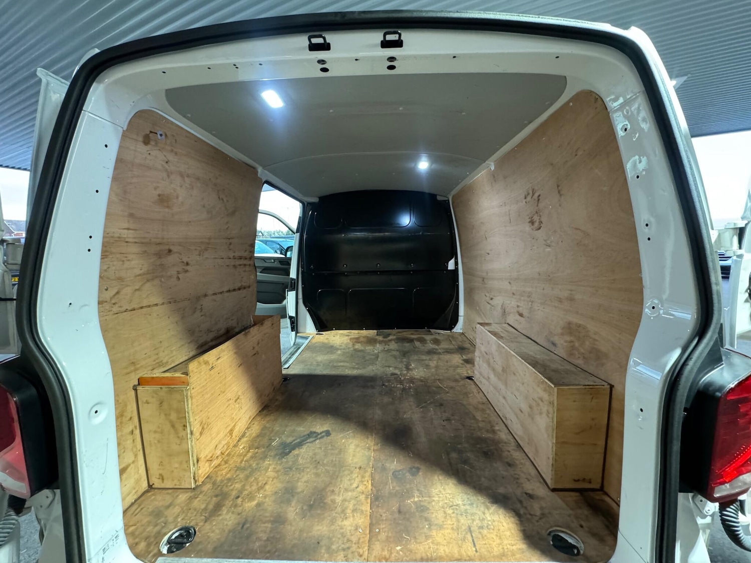 Used Volkswagen Transporter 2023 for sale - 76658857: Photo 17